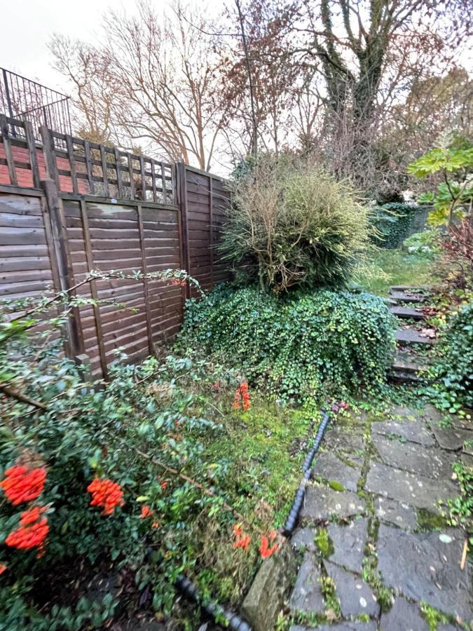 Spacious & Charming Garden Flat -Zone 2- Great For Central London Access المظهر الخارجي الصورة