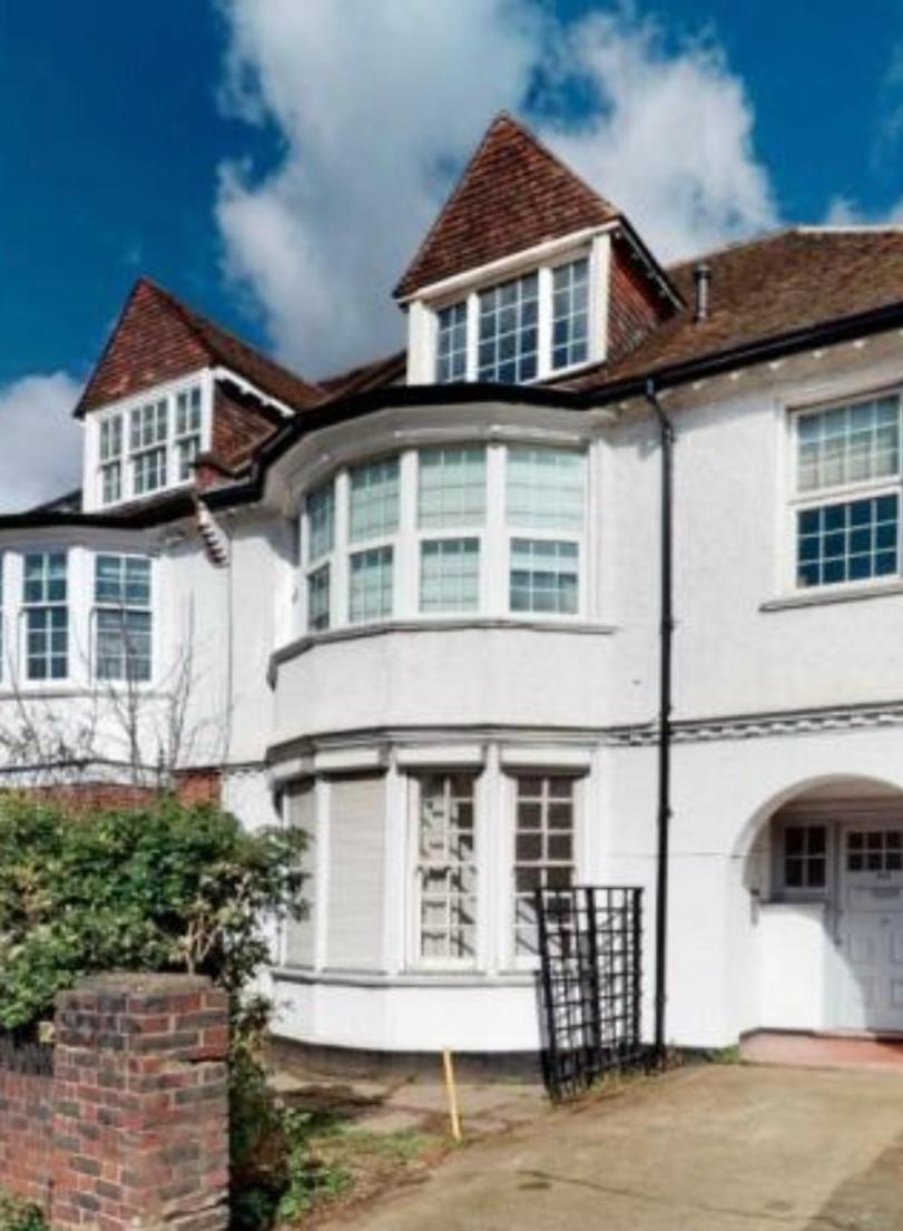 Spacious & Charming Garden Flat -Zone 2- Great For Central London Access المظهر الخارجي الصورة
